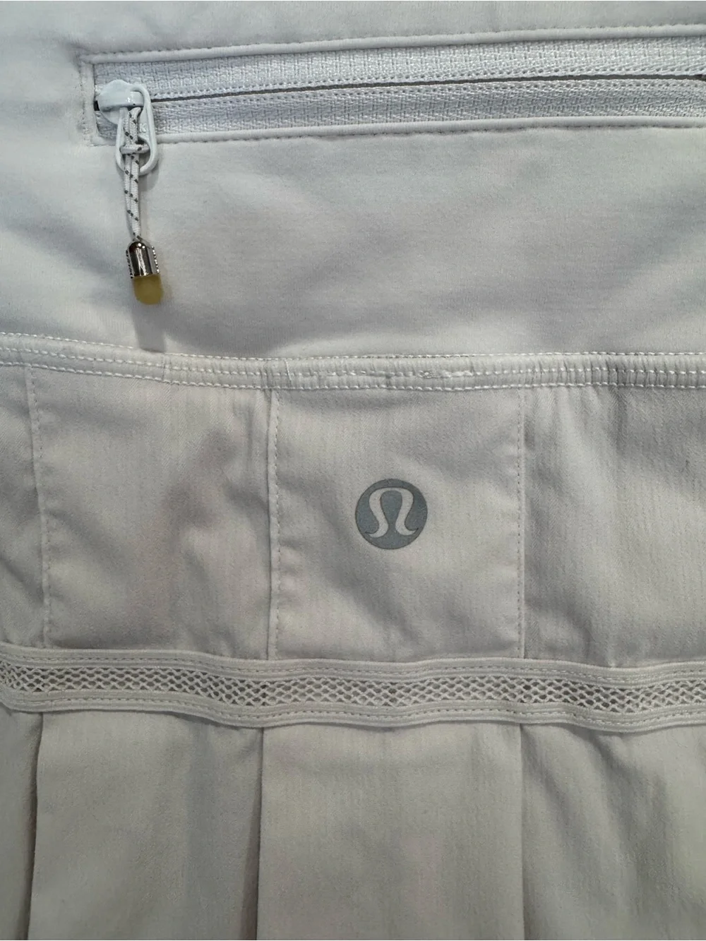 Lululemon Run: Pace Setter Skirt in White Sz 4 Tall